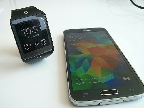 Samsung Galaxy S5 and Samsung Gear 2 Neo