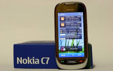 Nokia C7 radna povrsina u portrait polozaju